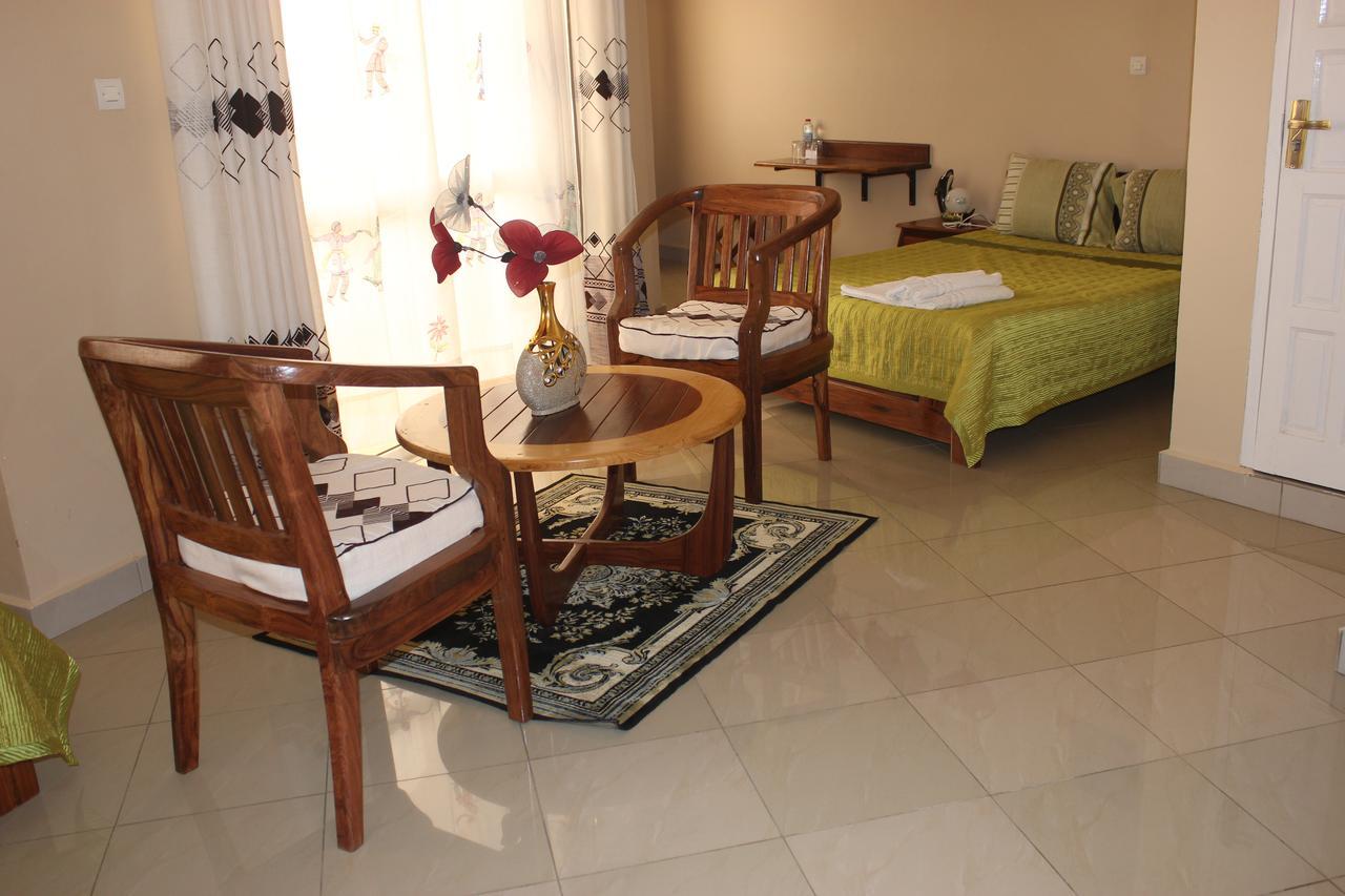 Vannie Hotel Fianarantsoa Exterior photo