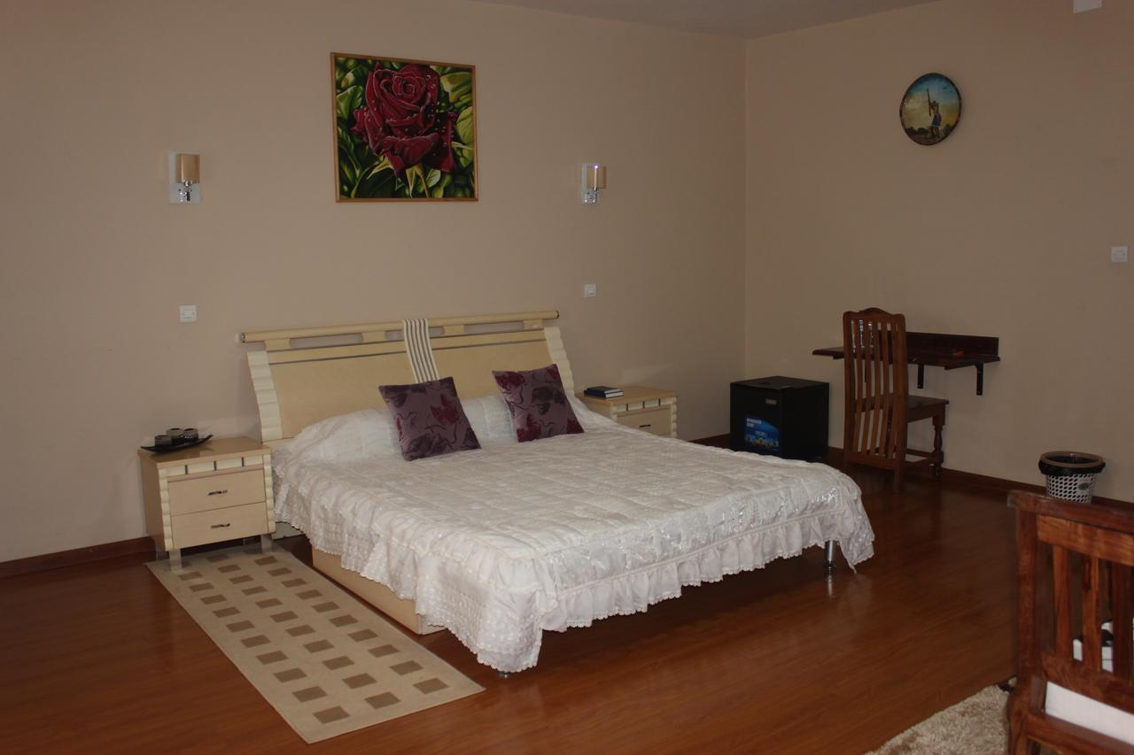 Vannie Hotel Fianarantsoa Exterior photo